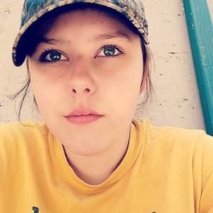 Meet your Posher, Shayna